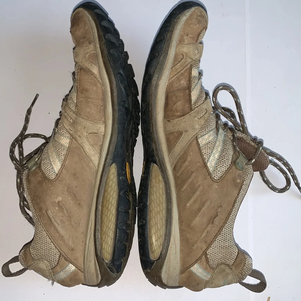 Merrell Siren Sport Olive Athletic Shoes Women’s Size 9.5